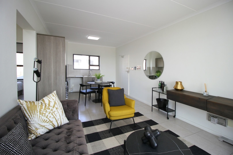 To Let 2 Bedroom Property for Rent in North Riding Gauteng