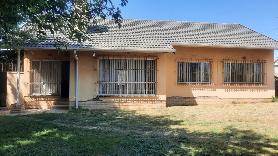 3 Bedroom Property for Sale in Southdale Gauteng