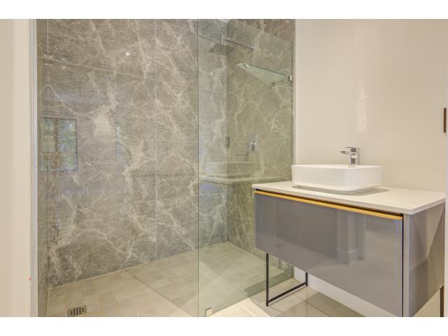 1 Bedroom Property for Sale in Rosebank Gauteng