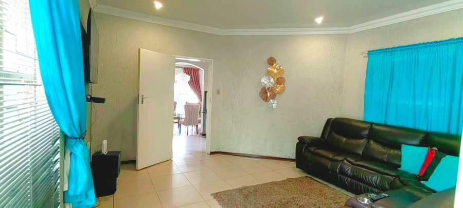  Bedroom Property for Sale in Vanderbijlpark SE 7 Gauteng