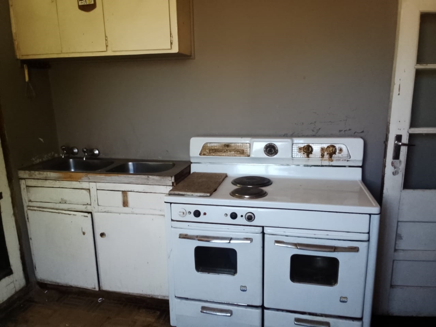 6 Bedroom Property for Sale in Judiths Paarl Gauteng