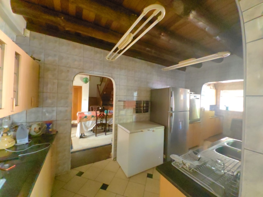To Let 3 Bedroom Property for Rent in Bryanston Gauteng