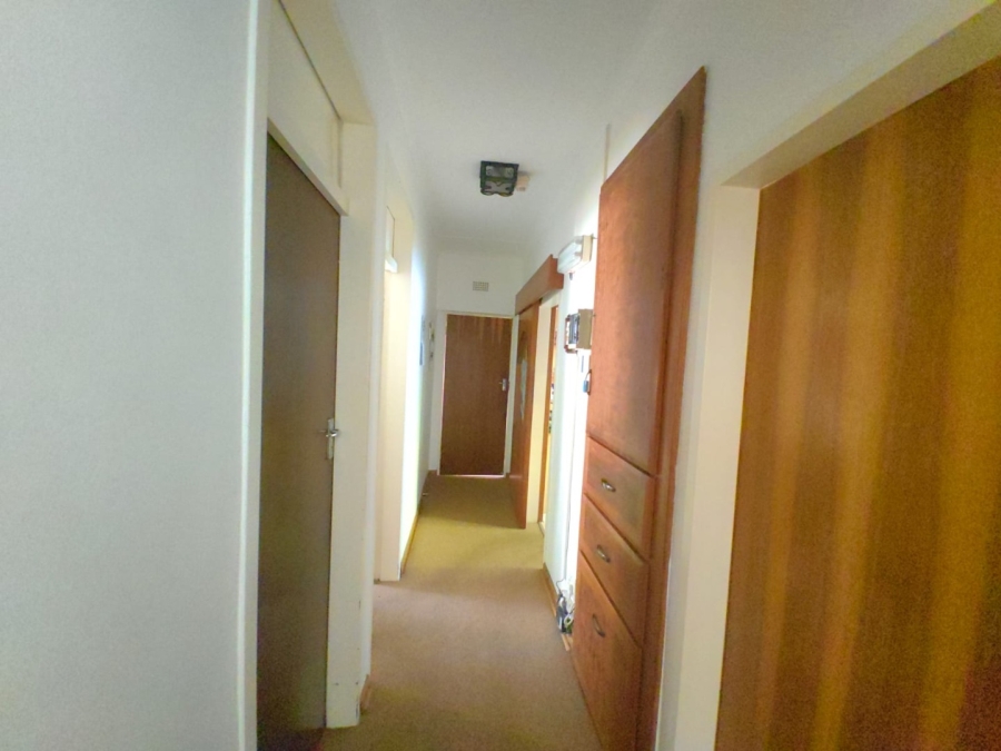 To Let 3 Bedroom Property for Rent in Bryanston Gauteng