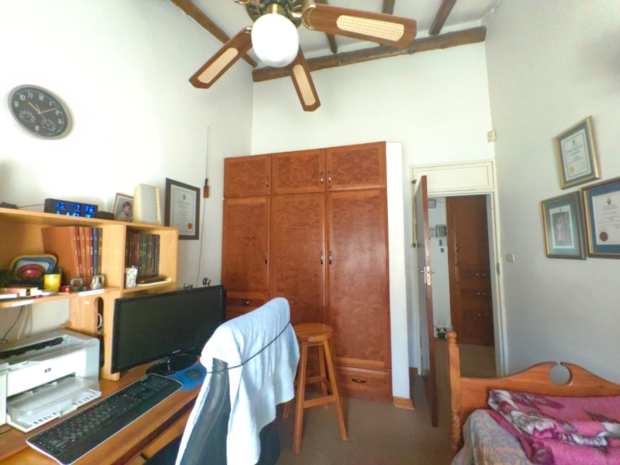To Let 3 Bedroom Property for Rent in Bryanston Gauteng
