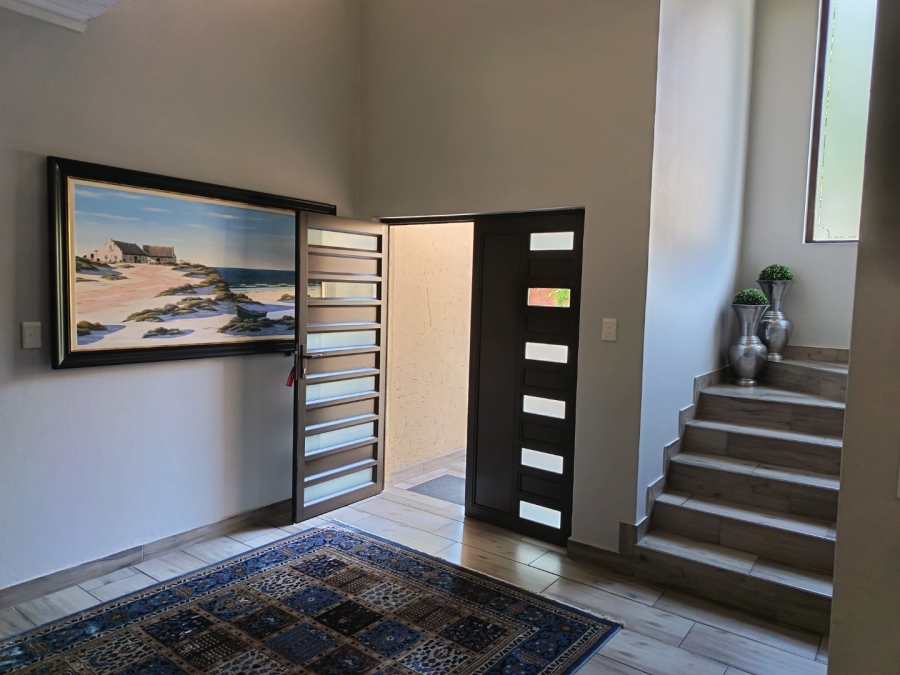 3 Bedroom Property for Sale in Highveld Gauteng