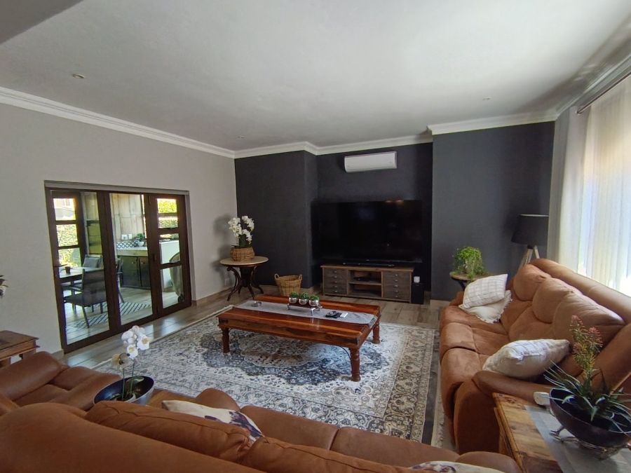 3 Bedroom Property for Sale in Highveld Gauteng