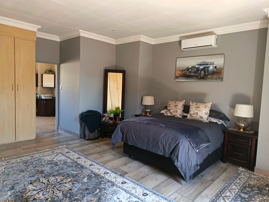 3 Bedroom Property for Sale in Highveld Gauteng