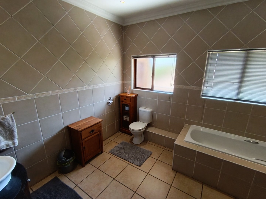 3 Bedroom Property for Sale in Highveld Gauteng