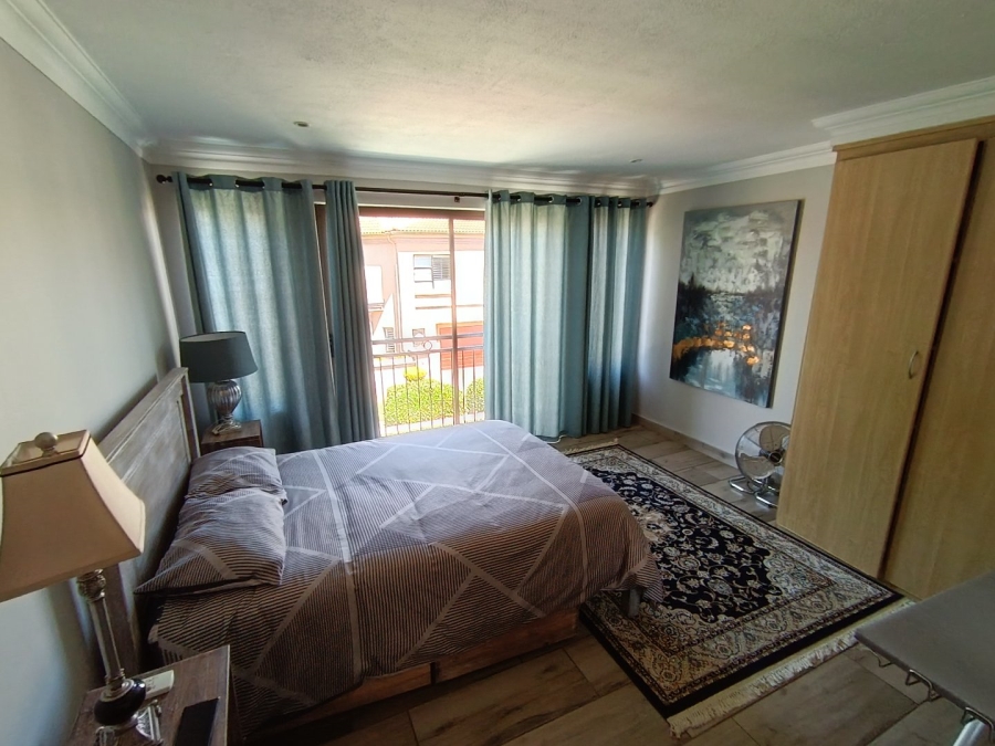 3 Bedroom Property for Sale in Highveld Gauteng