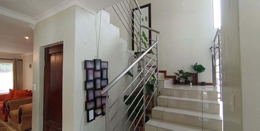 6 Bedroom Property for Sale in Midstream Estate Gauteng