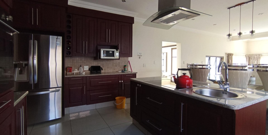 4 Bedroom Property for Sale in Blue Valley Golf Estate Gauteng