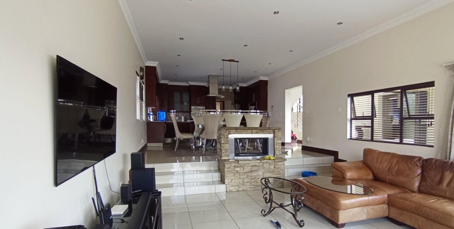 4 Bedroom Property for Sale in Blue Valley Golf Estate Gauteng