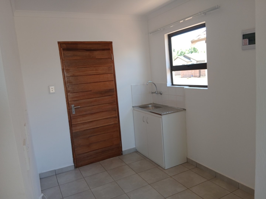 3 Bedroom Property for Sale in Crystal Park Gauteng