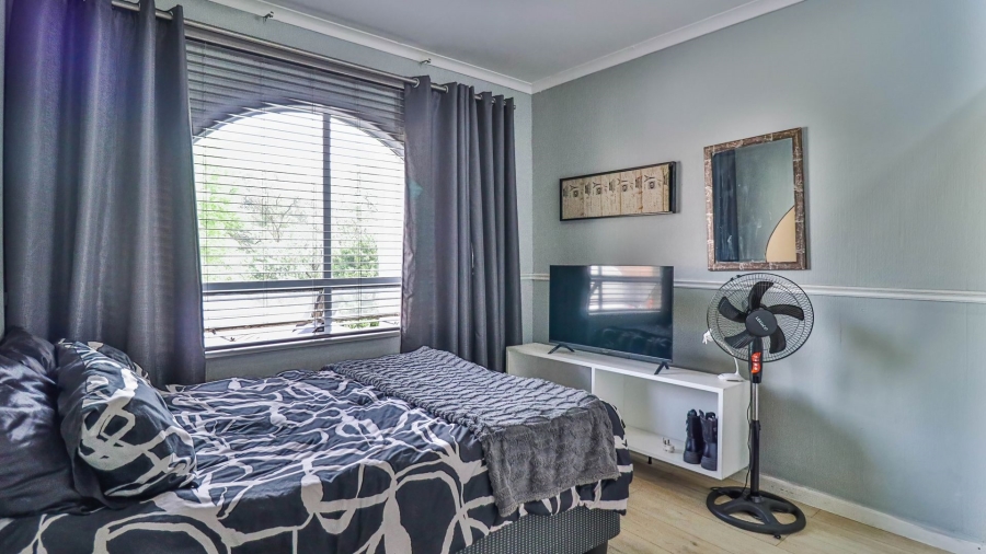 3 Bedroom Property for Sale in Rembrandt Park Gauteng