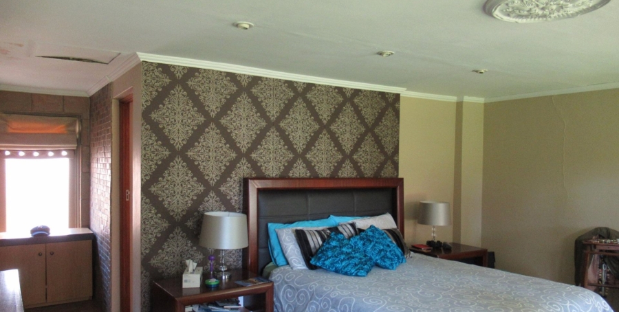 4 Bedroom Property for Sale in Waterkloof Gauteng