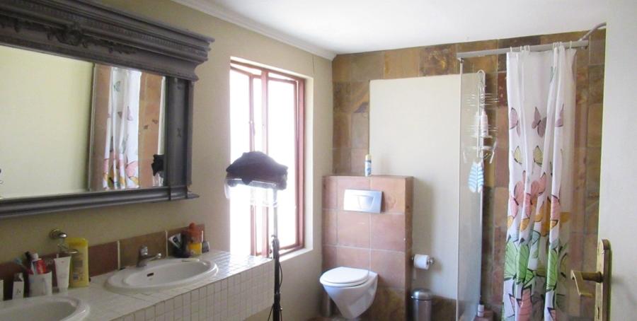 4 Bedroom Property for Sale in Waterkloof Gauteng