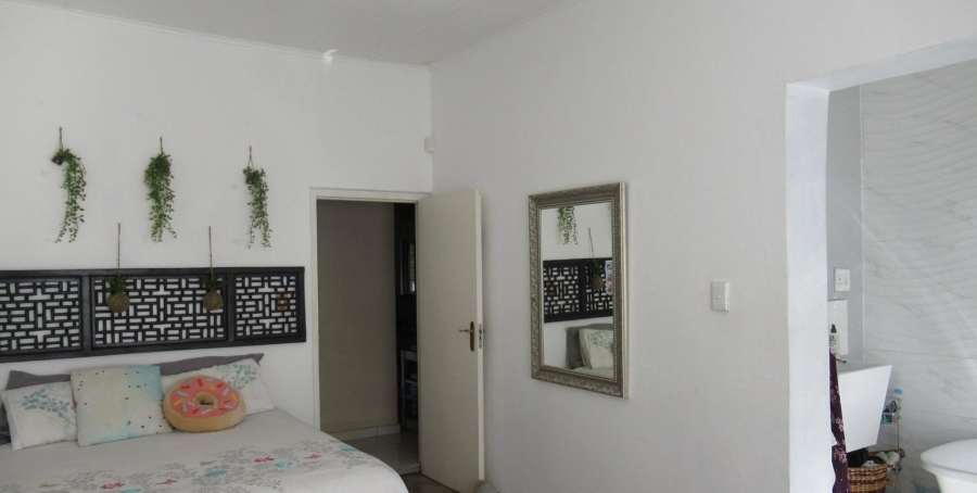4 Bedroom Property for Sale in Waterkloof Gauteng