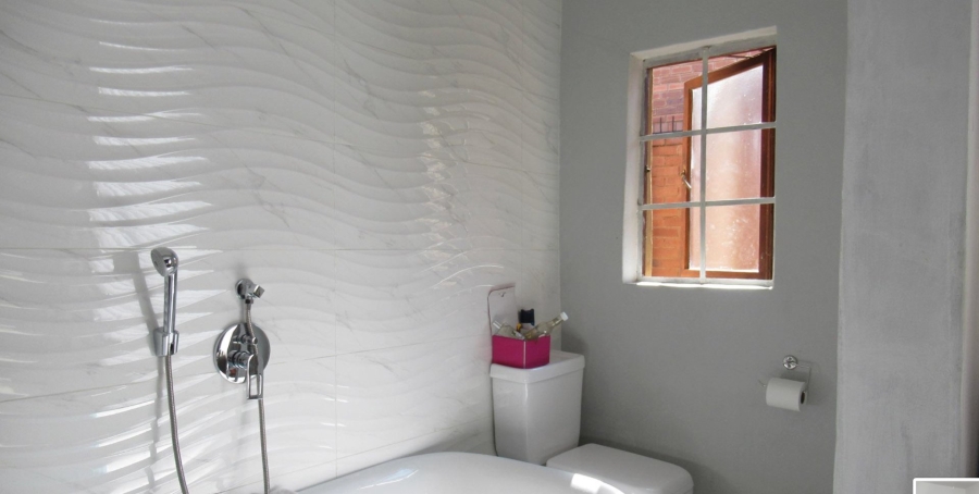 4 Bedroom Property for Sale in Waterkloof Gauteng