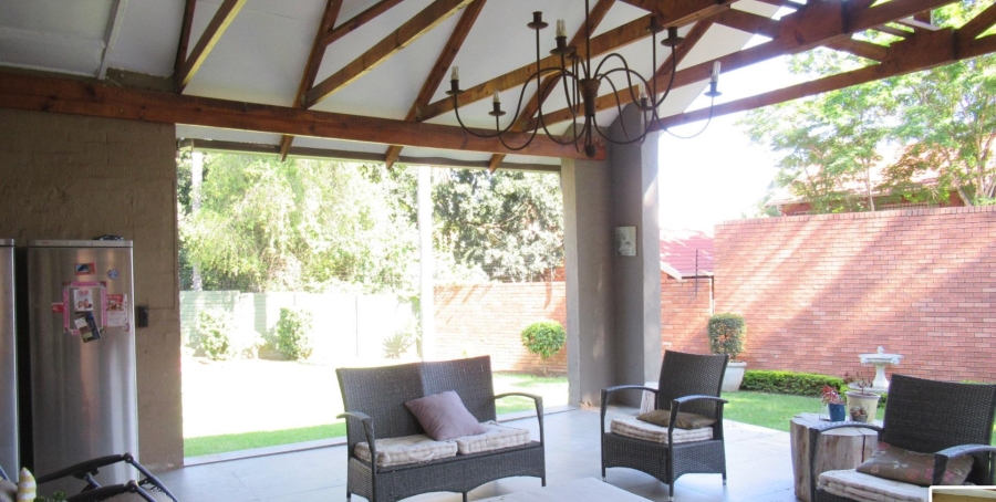 4 Bedroom Property for Sale in Waterkloof Gauteng