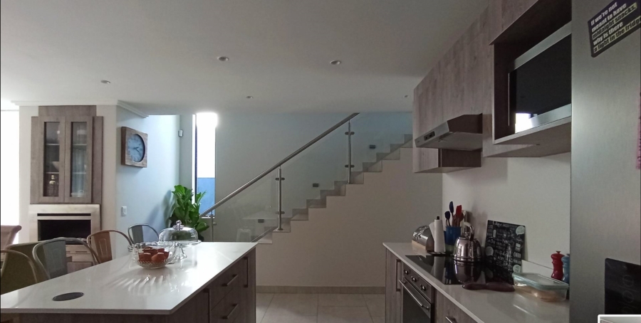 4 Bedroom Property for Sale in Bryanston Gauteng