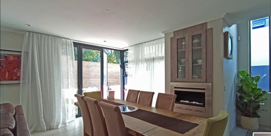 4 Bedroom Property for Sale in Bryanston Gauteng