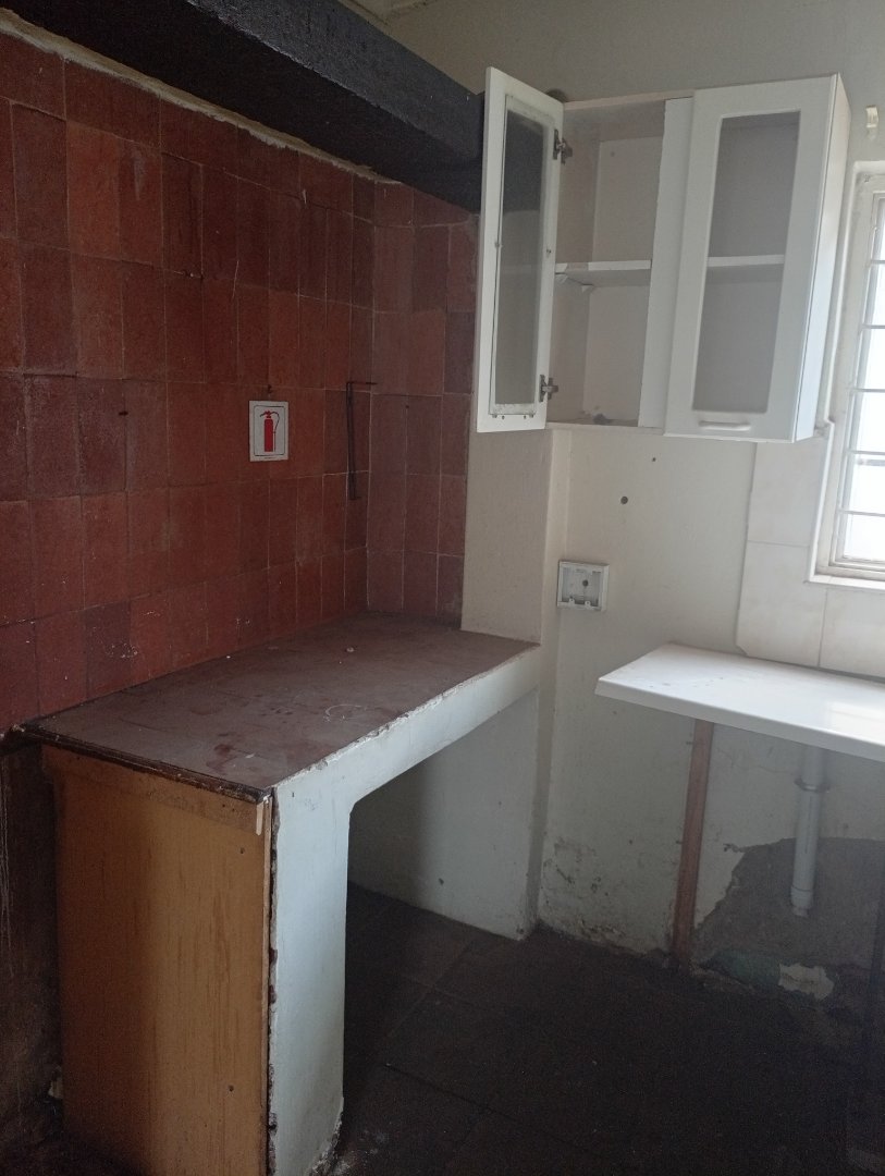 9 Bedroom Property for Sale in Brixton Gauteng