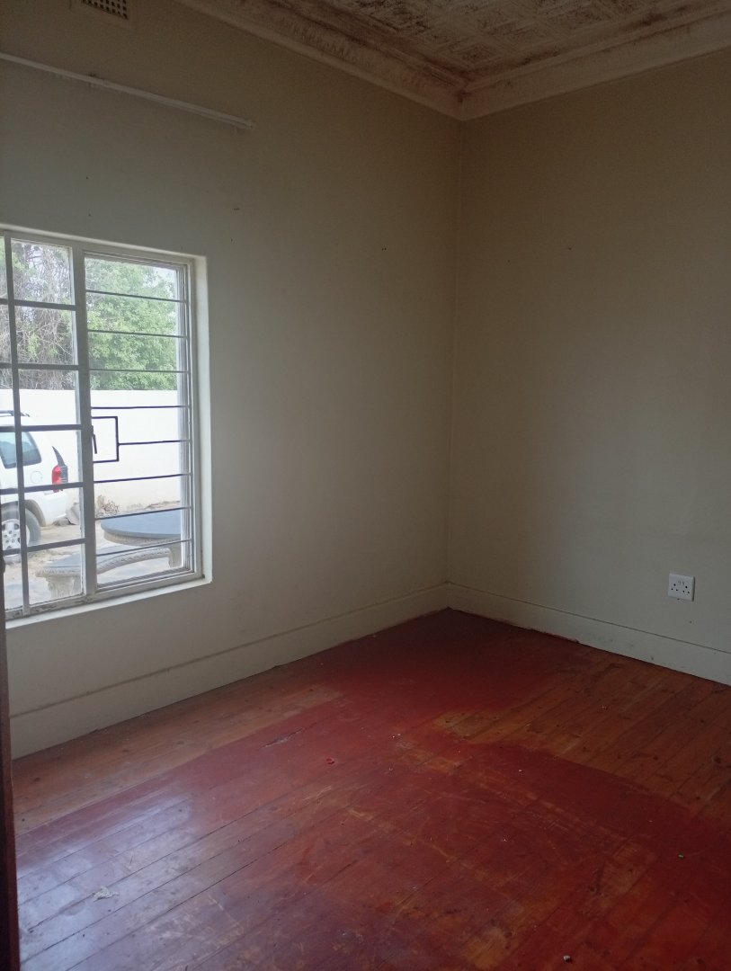 9 Bedroom Property for Sale in Brixton Gauteng