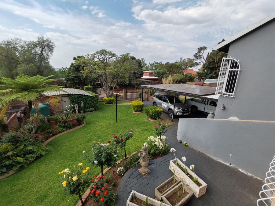 4 Bedroom Property for Sale in Magalieskruin Gauteng