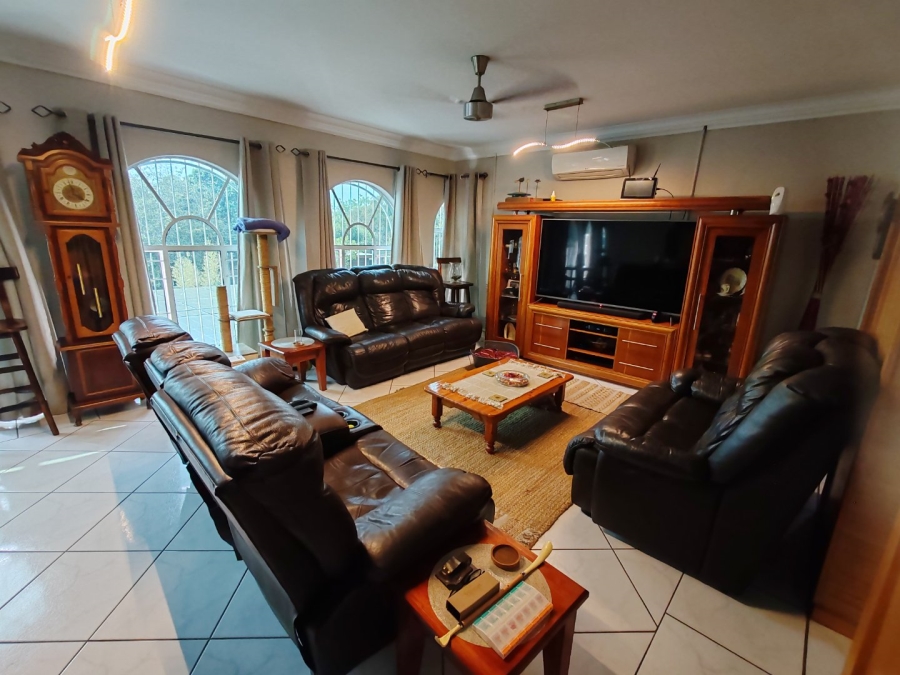 4 Bedroom Property for Sale in Magalieskruin Gauteng