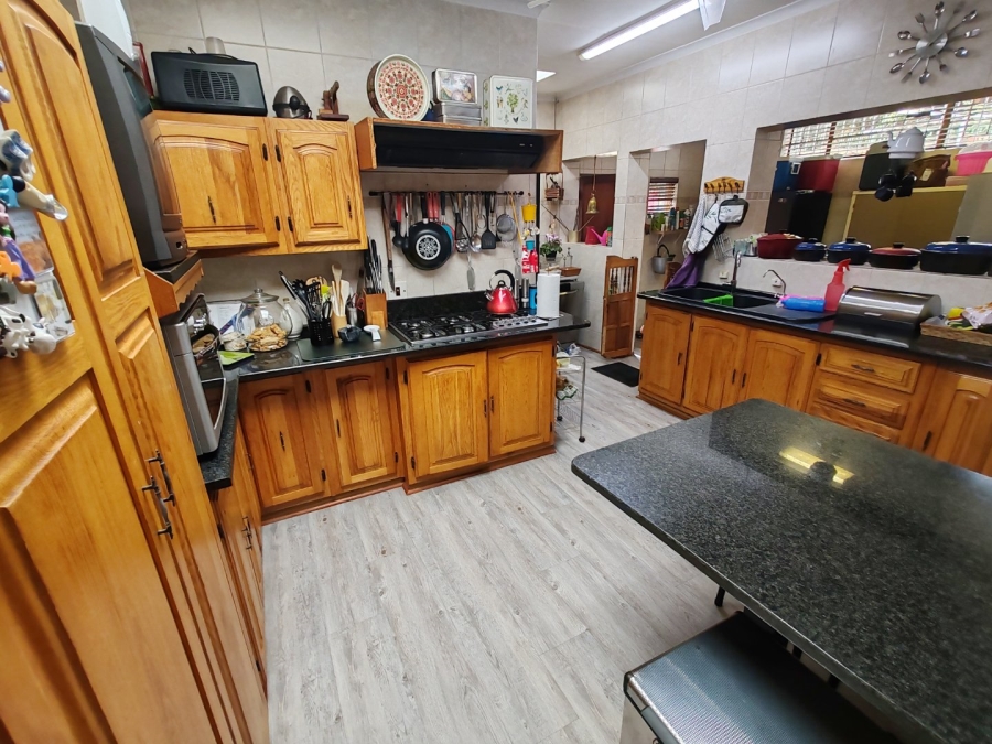 4 Bedroom Property for Sale in Magalieskruin Gauteng