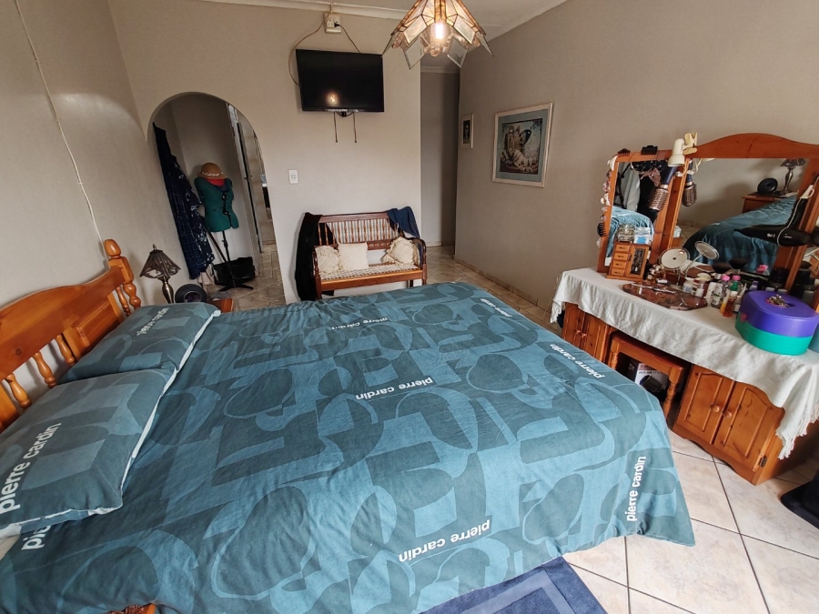 4 Bedroom Property for Sale in Magalieskruin Gauteng