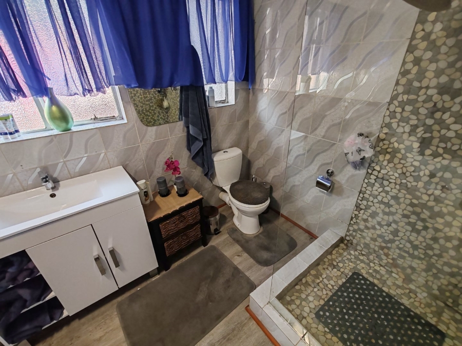 4 Bedroom Property for Sale in Magalieskruin Gauteng