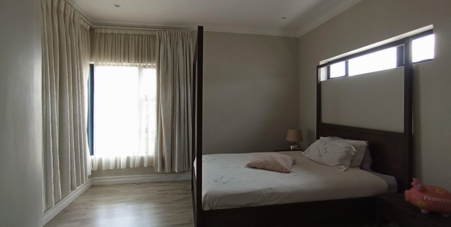 4 Bedroom Property for Sale in Blue Valley Golf Estate Gauteng