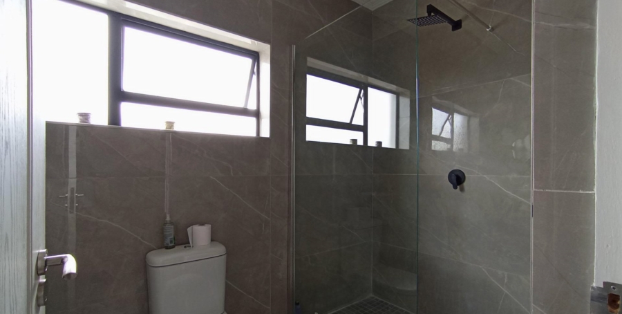 4 Bedroom Property for Sale in Blue Valley Golf Estate Gauteng