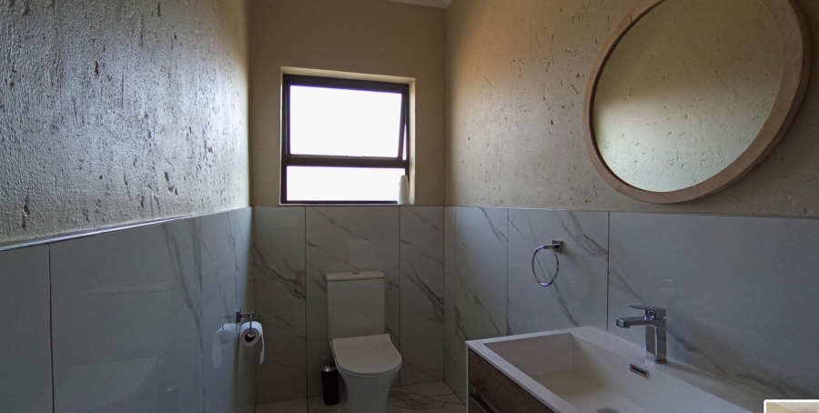 4 Bedroom Property for Sale in Halfway House Gauteng