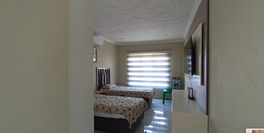 4 Bedroom Property for Sale in Halfway House Gauteng