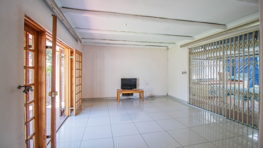3 Bedroom Property for Sale in Bedfordview Gauteng