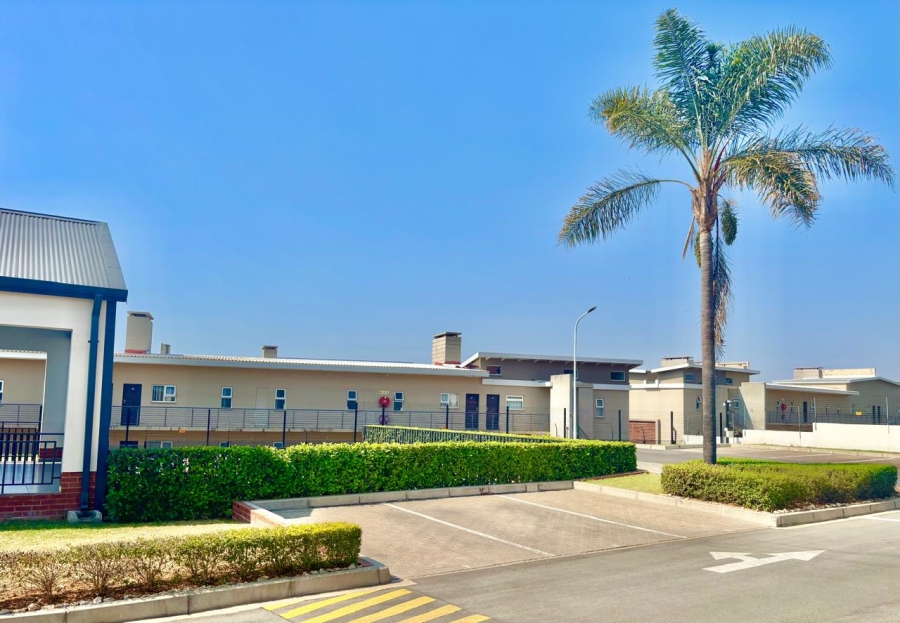 To Let 1 Bedroom Property for Rent in North Riding Gauteng
