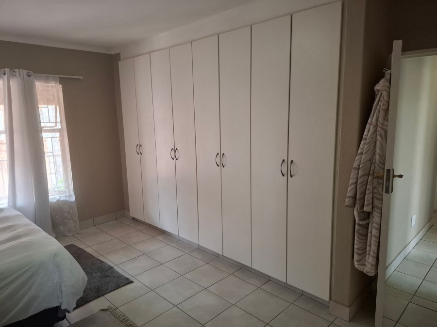 3 Bedroom Property for Sale in Eastleigh Gauteng