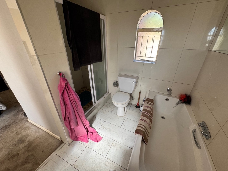 3 Bedroom Property for Sale in Edleen Gauteng