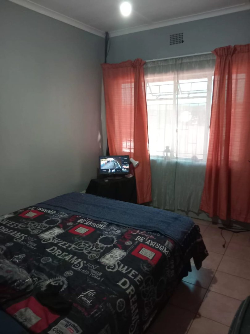 4 Bedroom Property for Sale in West Park Gauteng