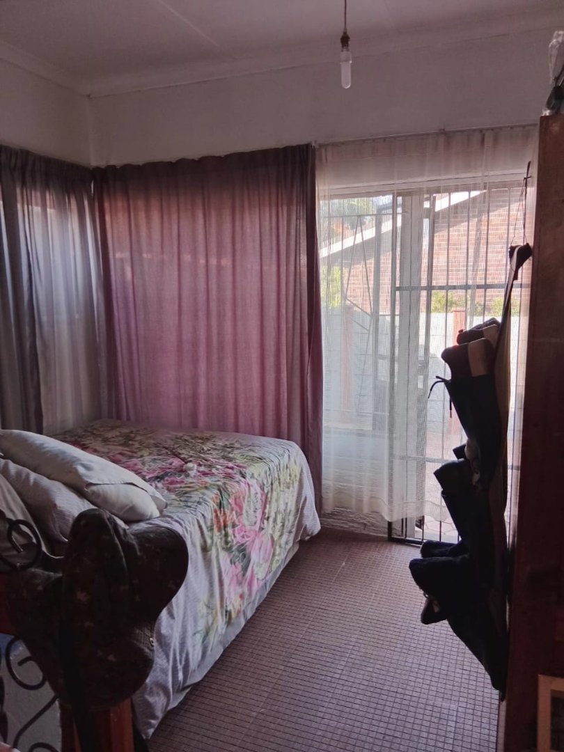 4 Bedroom Property for Sale in West Park Gauteng