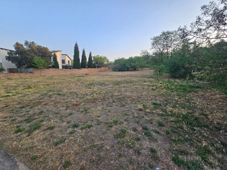  Bedroom Property for Sale in Monavoni Gauteng