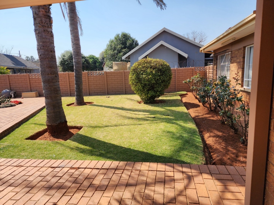 To Let 3 Bedroom Property for Rent in Witfield Gauteng
