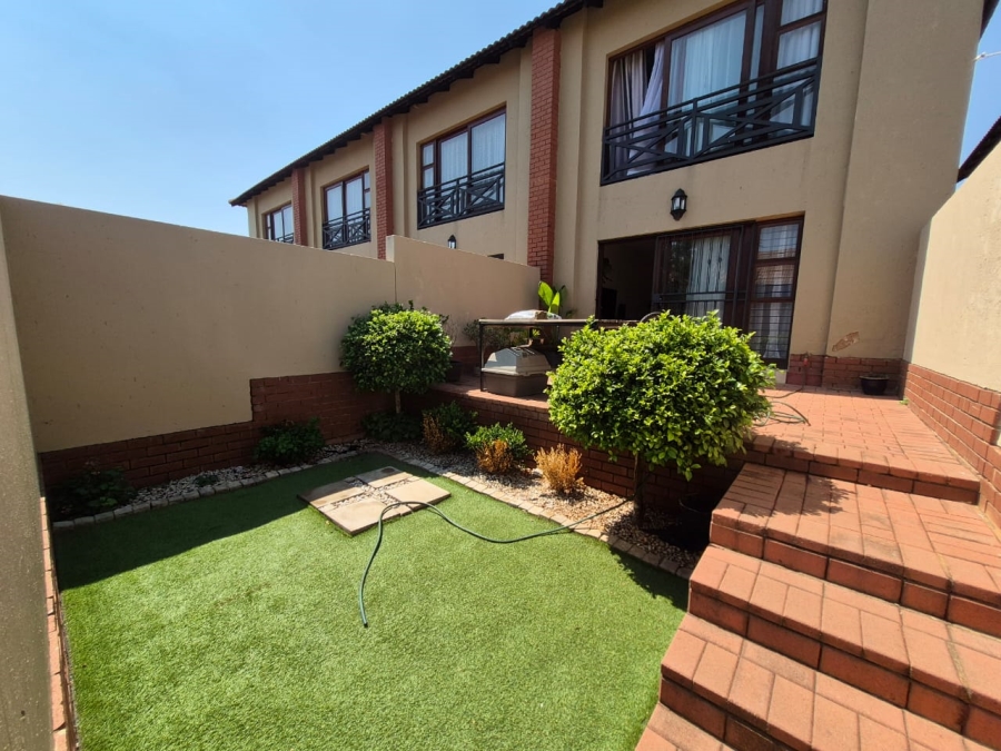 3 Bedroom Property for Sale in Pretorius Park Gauteng