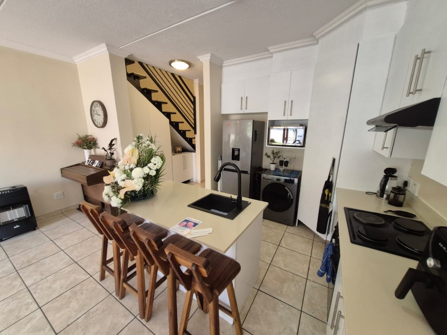 3 Bedroom Property for Sale in Pretorius Park Gauteng