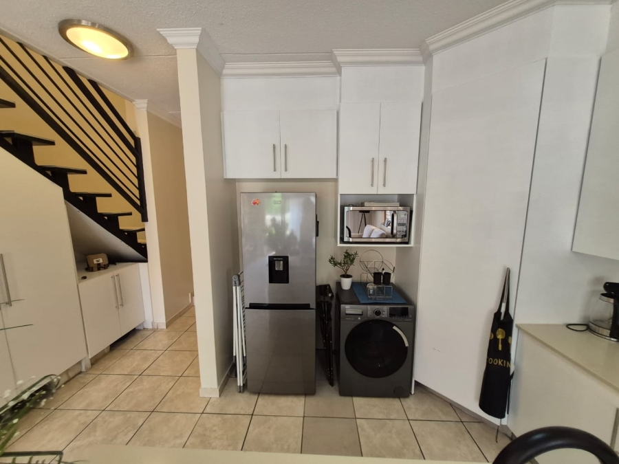 3 Bedroom Property for Sale in Pretorius Park Gauteng