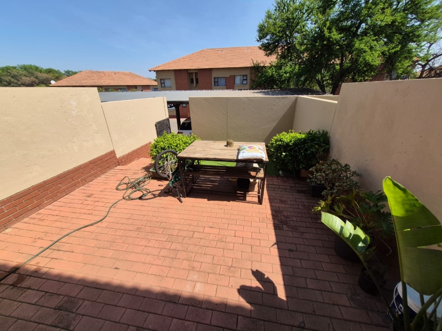 3 Bedroom Property for Sale in Pretorius Park Gauteng