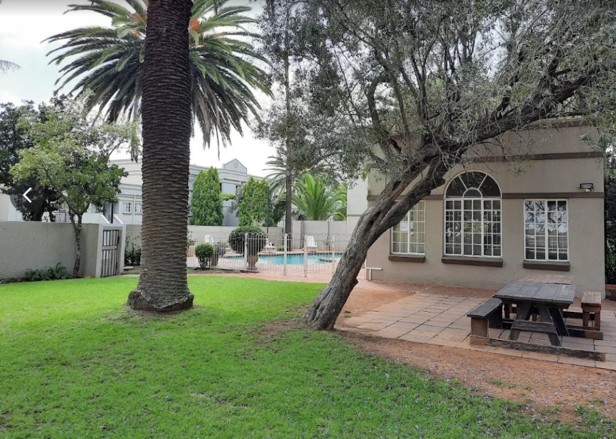 To Let 1 Bedroom Property for Rent in Morningside Ext 40 Gauteng