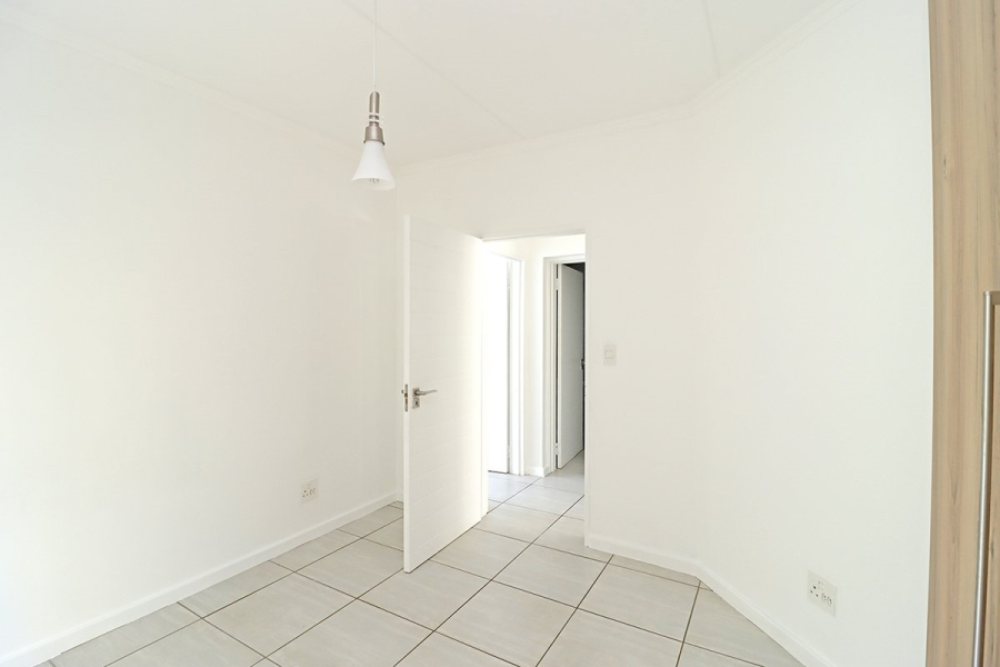 3 Bedroom Property for Sale in Waterfall Gauteng
